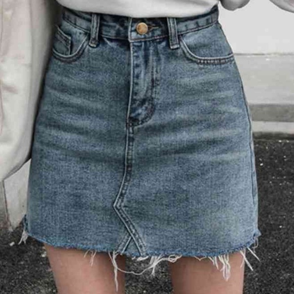 wild fable Dresses & Skirts - Wild Fable‎ Y2K acid wash distressed jean skirt size 2